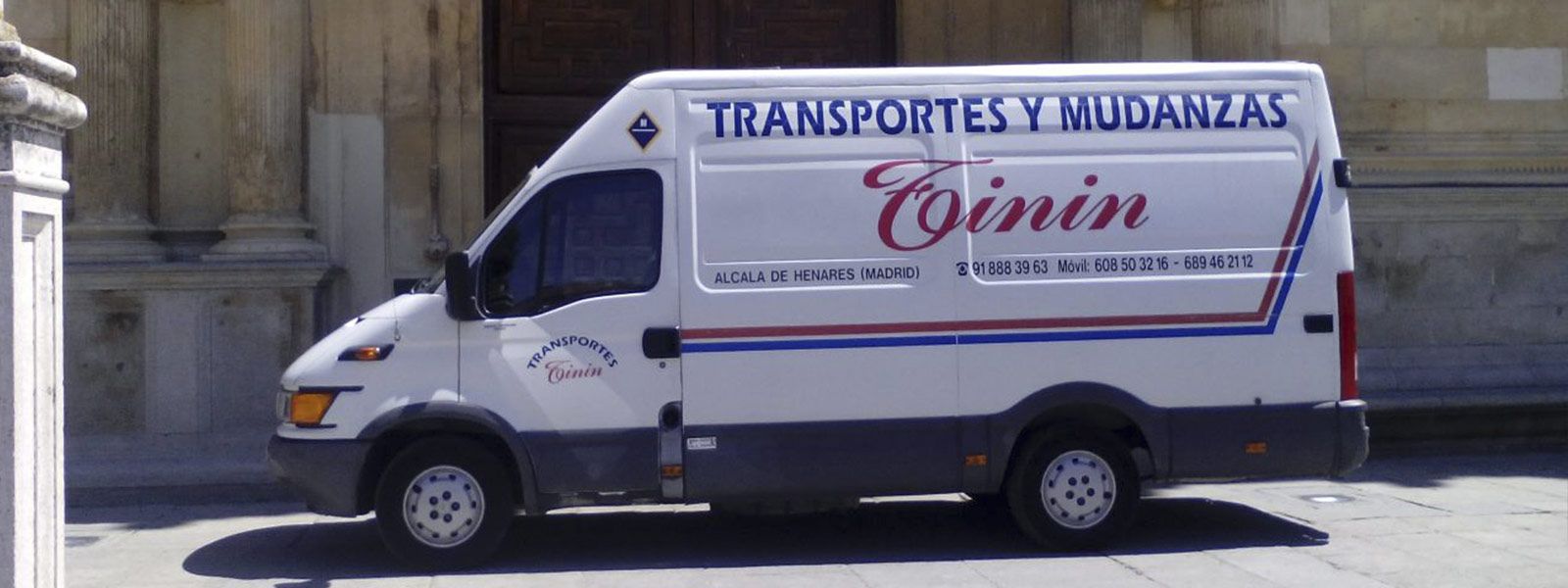 Transportes y Mudanzas Tinín camioneta de mudanza